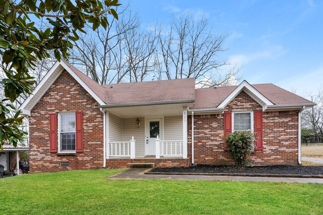 Building Photo - 323 Southern Dr