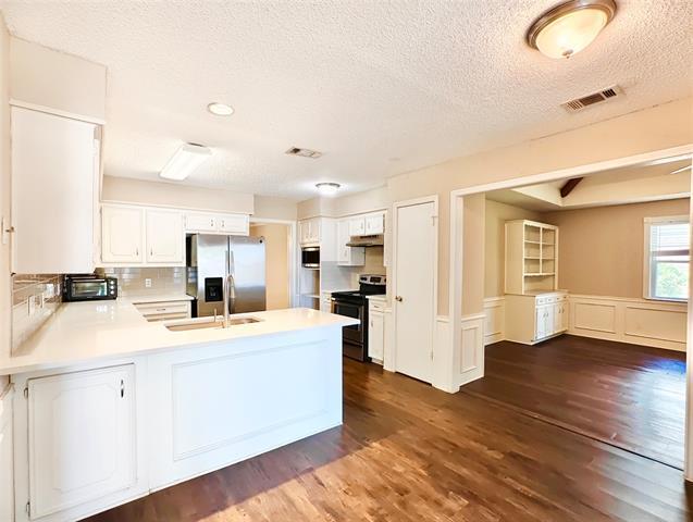 Building Photo - 2103 Marin