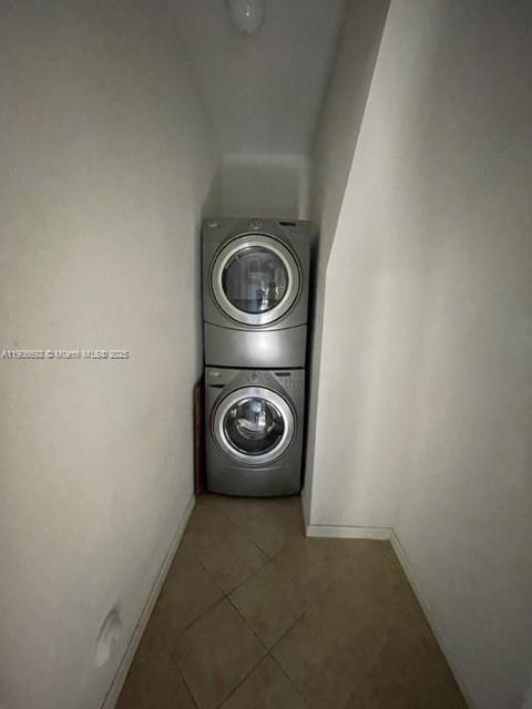 Building Photo - 17331 NW 7th Ave