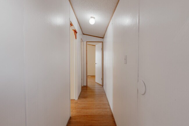 Building Photo - 4212 N Charles St