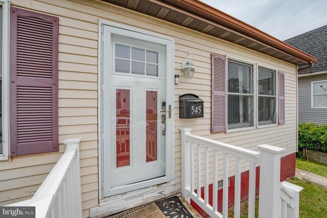 Building Photo - 545 N Connecticut Ave