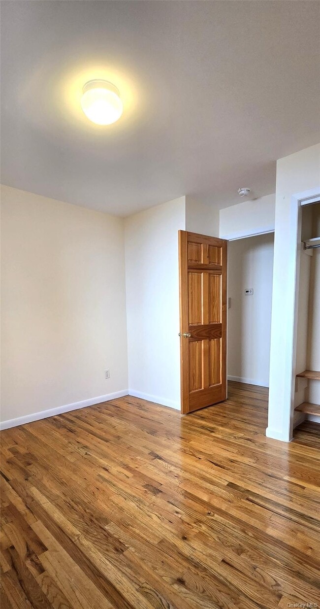 Building Photo - 29-15 31st Ave