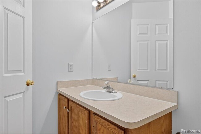 Building Photo - 36366 Dominion Cir