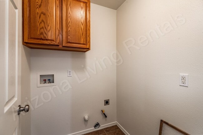 Building Photo - GORGEOUS HUALAPAI MOUNTAIN FOOTHILLS HOME