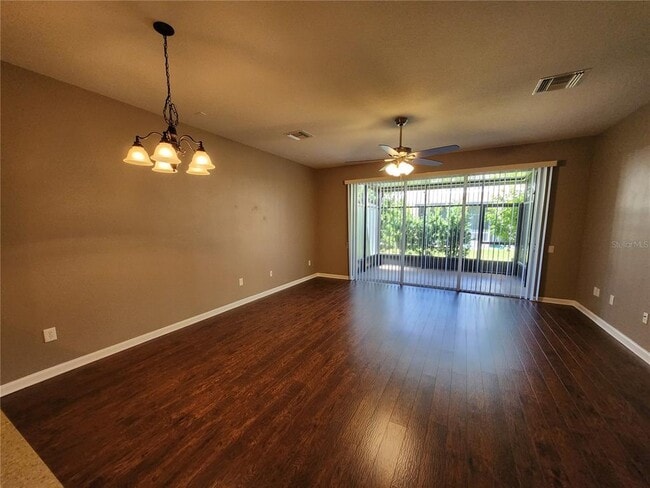 Building Photo - 10130 Pink Palmata Ct