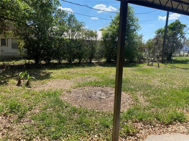 Building Photo - 4325 US-17