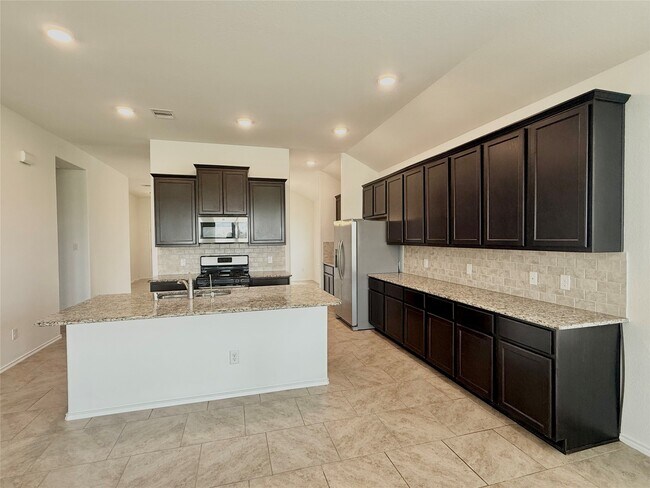 Building Photo - 23603 Legano Dr