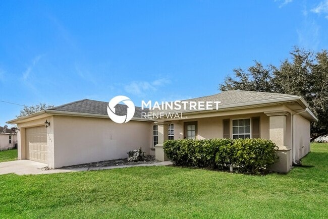 Building Photo - 3 Bedroom Pet-Friendly Home in LEHIGH ACRES, FL with Main Street Renewal