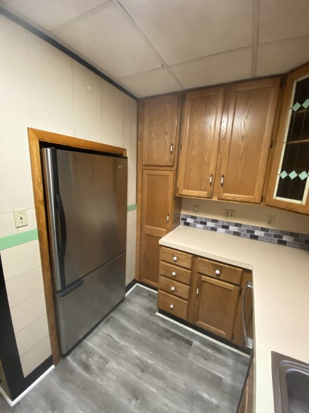 Building Photo - 2027 Prospect Ave
