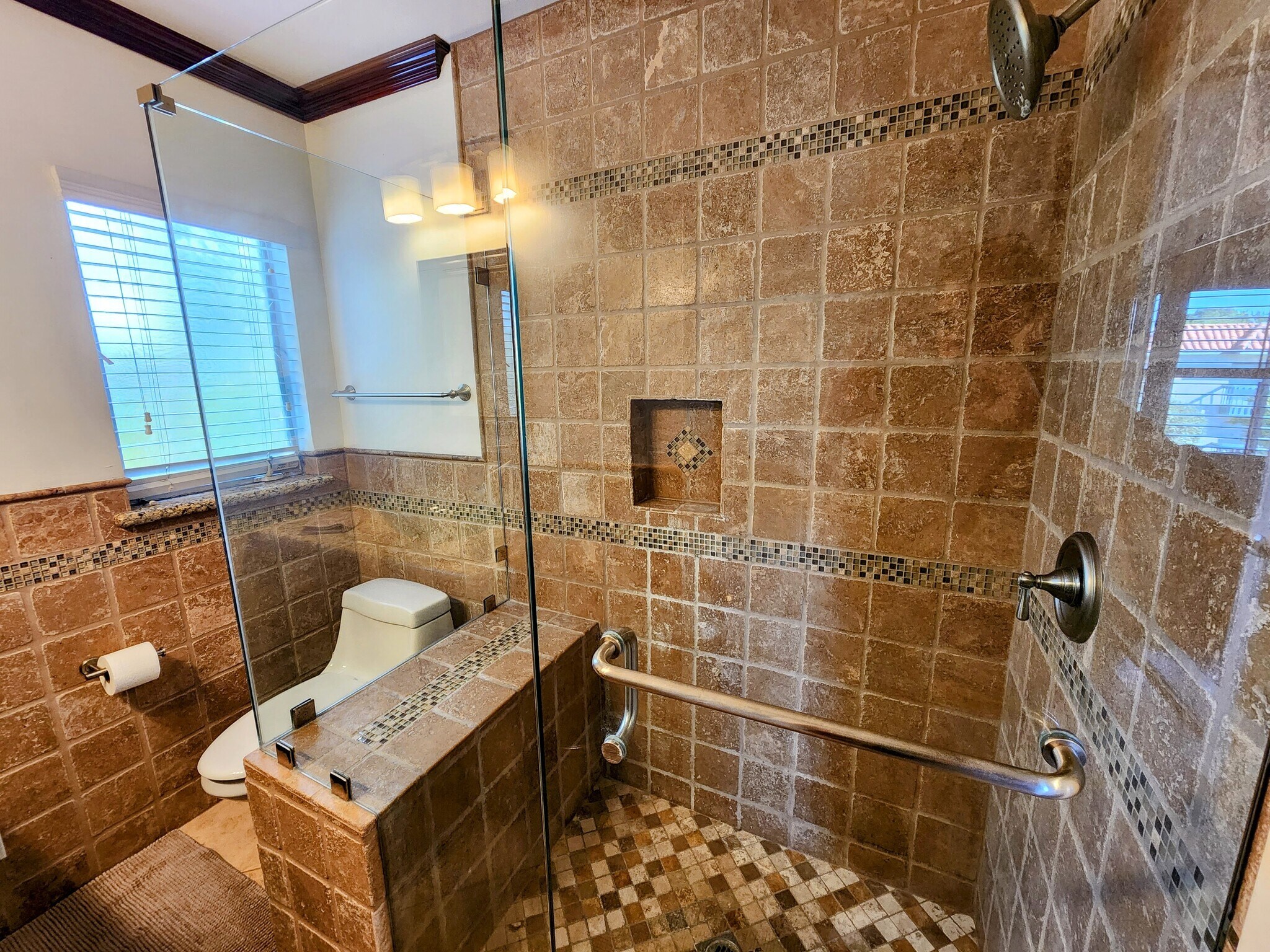 Building Photo - 1222 Princeton St