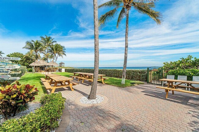 Building Photo - 800 SE 20th Ave