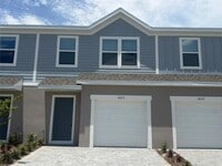 Building Photo - 1623 Fan Palm Dr