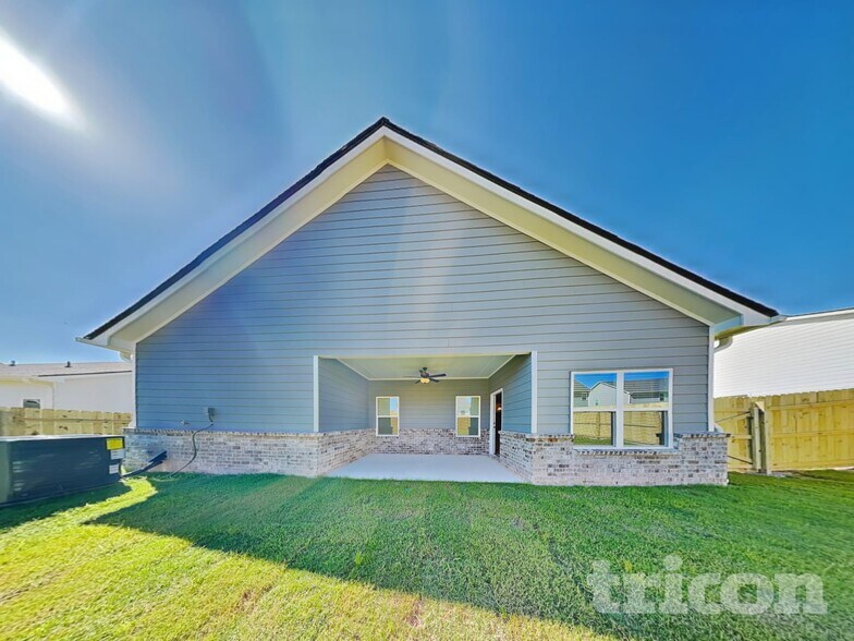 Building Photo - 3724 Saddle Bag Ct