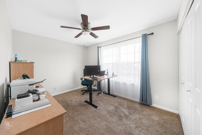 Building Photo - 34040 N Jenna Ln