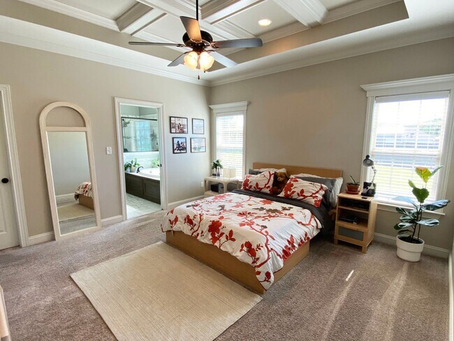 Building Photo - 4176 Old Ivy Trace