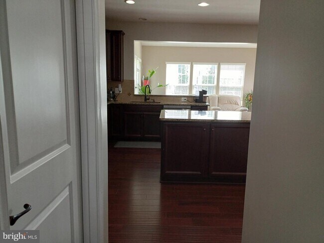 Building Photo - 25501 Emerson Oaks Dr