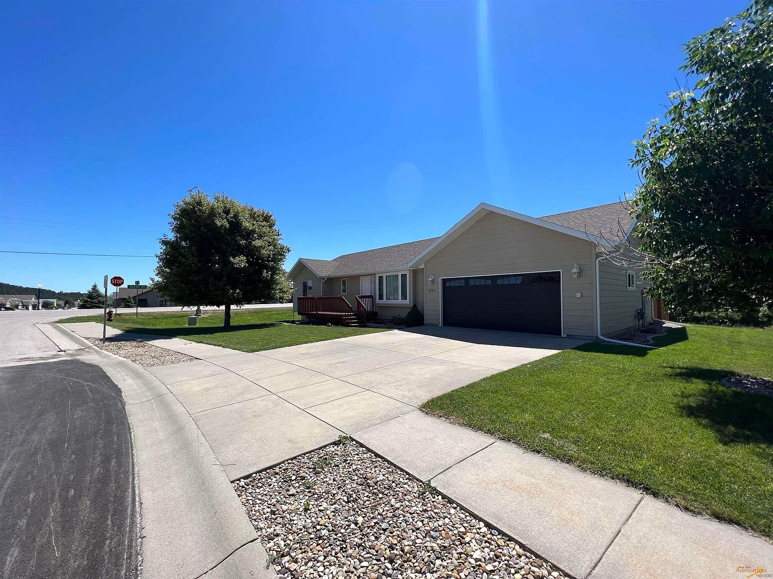 Building Photo - 6905 Mulberry Dr