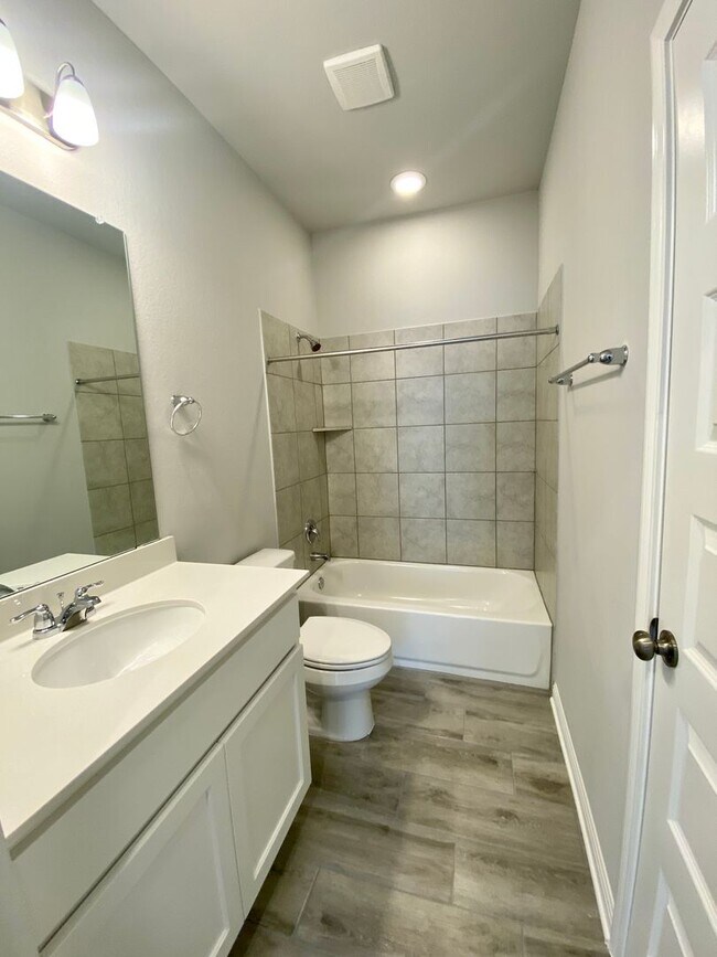 Building Photo - COMING SOON - MID MAY