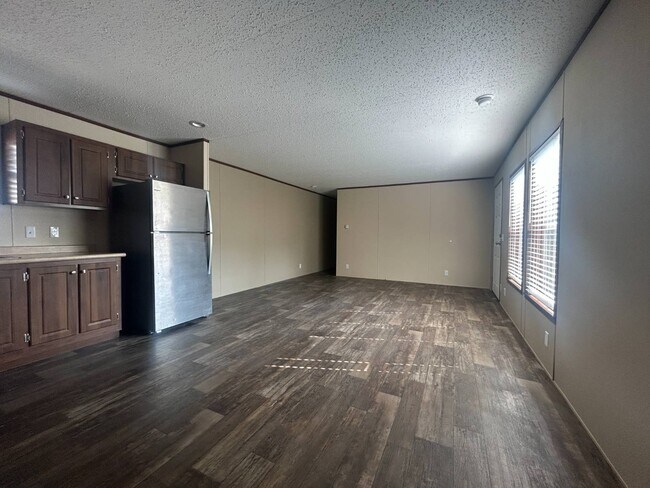 Building Photo - 2607 Thornbury Ln