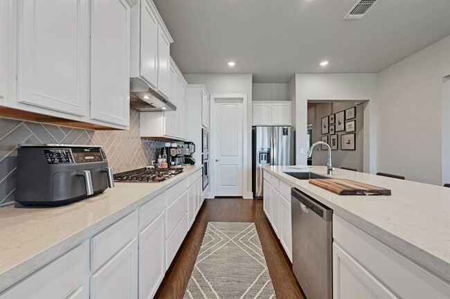 Building Photo - 8421 Thompson Teal Trl