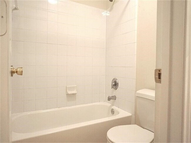 Building Photo - 14427 Keystone Green Dr