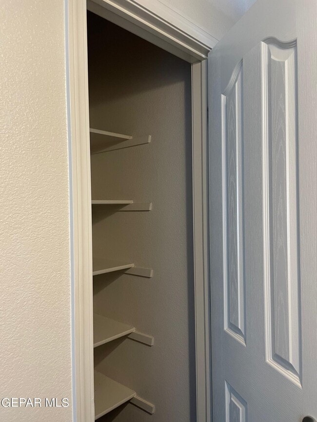 Building Photo - 11249 Duster Dr