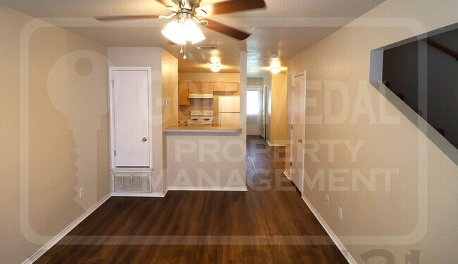 Building Photo - 4408 Jeff Scott Dr