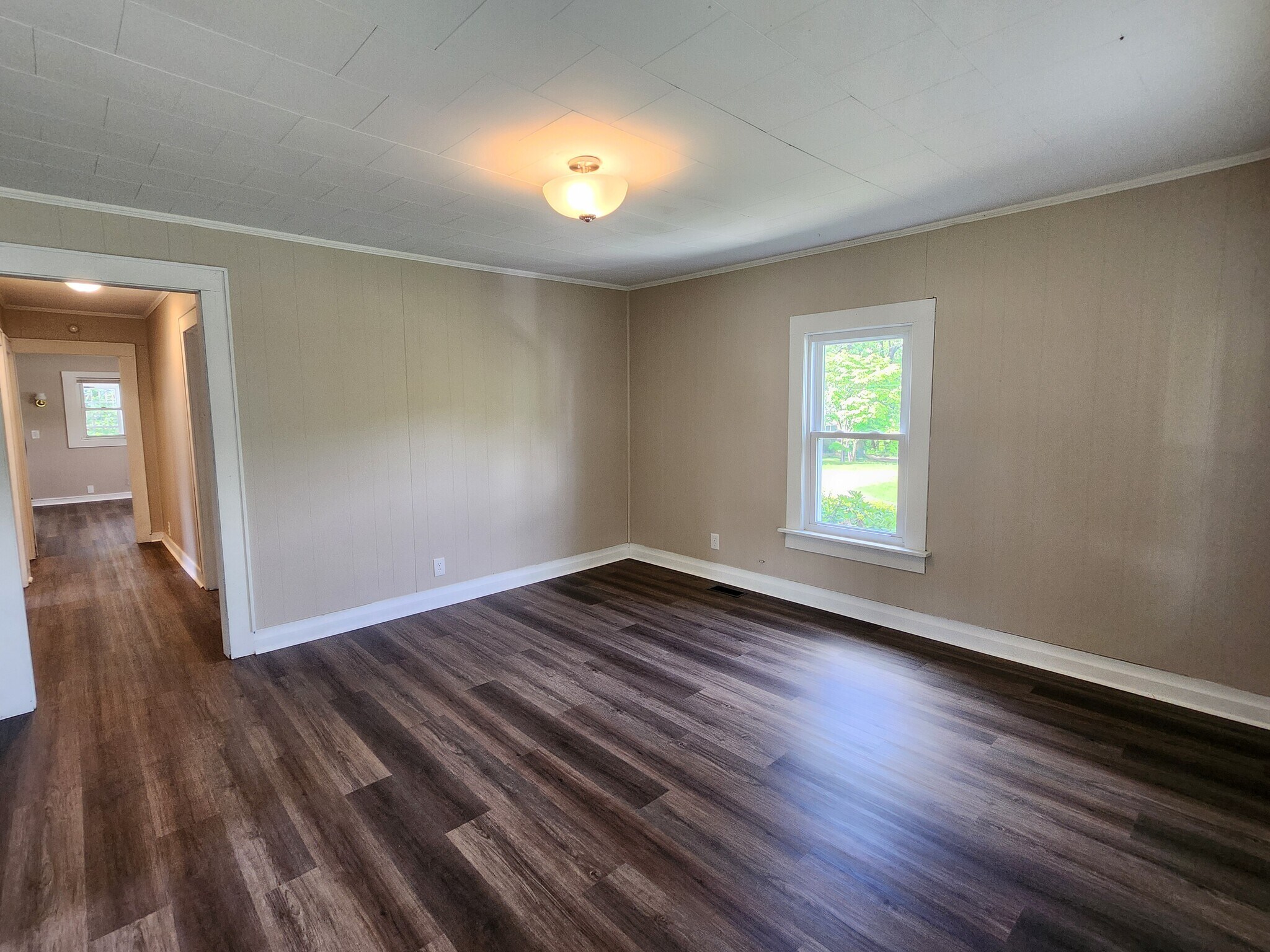 Building Photo - 2511 Watauga Rd