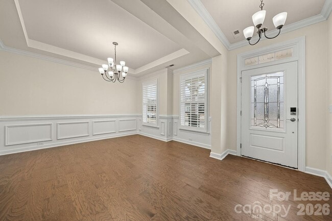 Building Photo - 17019 River Race Dr
