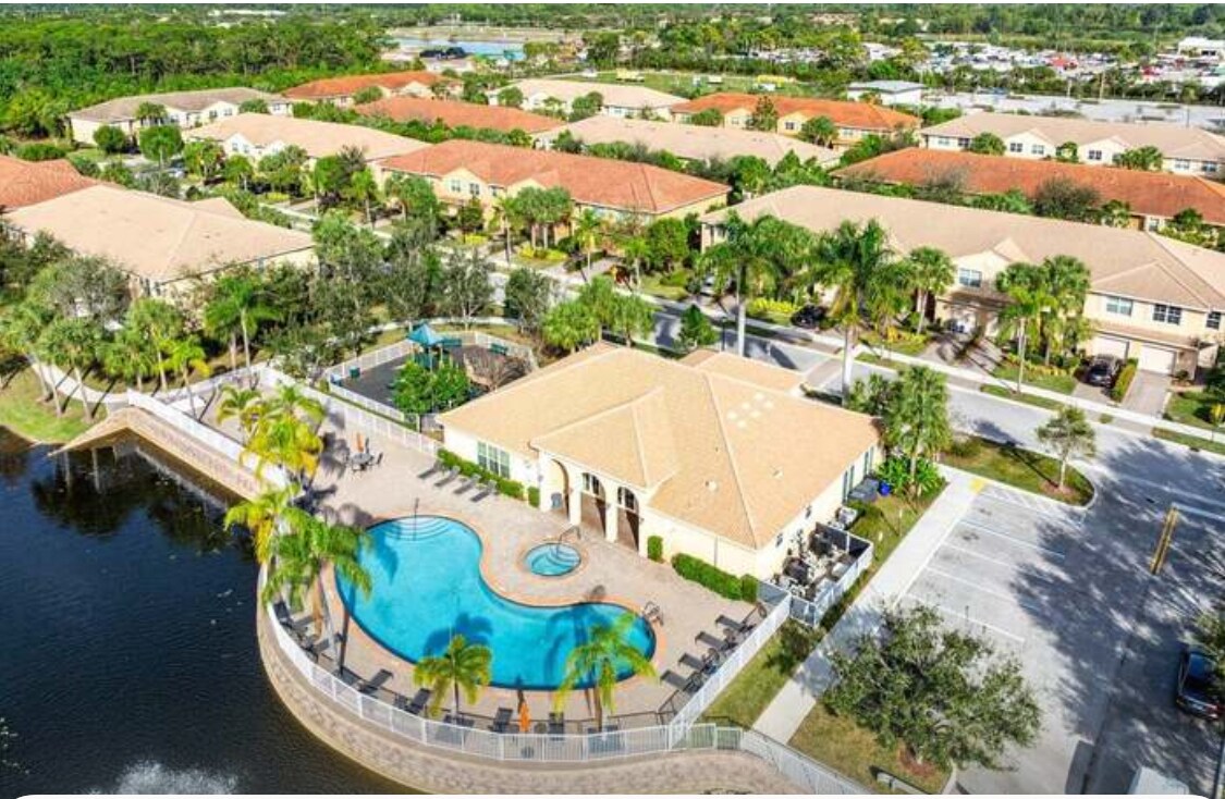 Building Photo - 5979 Monterra Club Dr