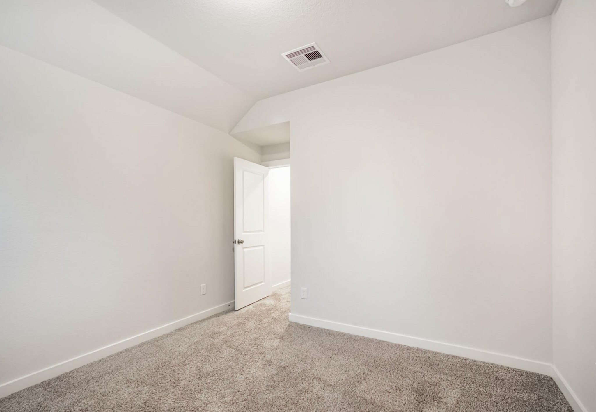 Building Photo - 27028 Hidden Rock Ct