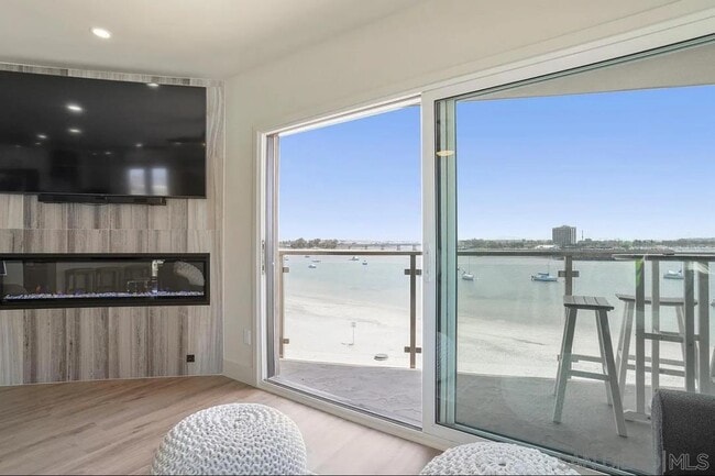 Building Photo - 2820 Bayside Walk