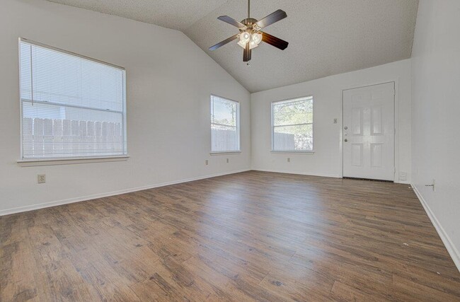 Building Photo - 8118 West Gate Blvd