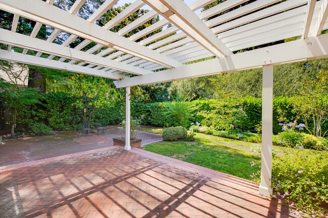 Building Photo - 15 Niven Way