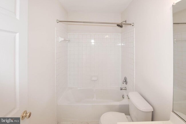 Building Photo - 2457 Rolling Plains Dr