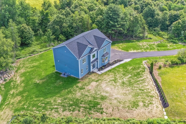 Building Photo - 603 South St