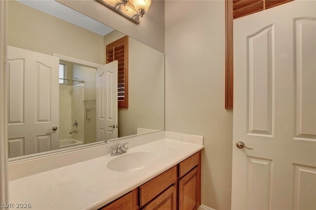 Building Photo - 12125 Vista Linda Ave