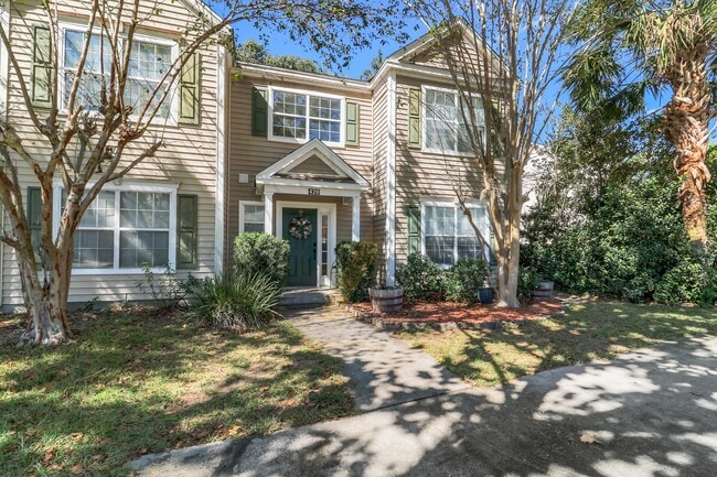Building Photo - 420 Gardners Cir