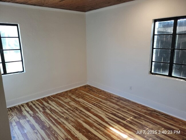 Building Photo - 4119 Barrancas Ave