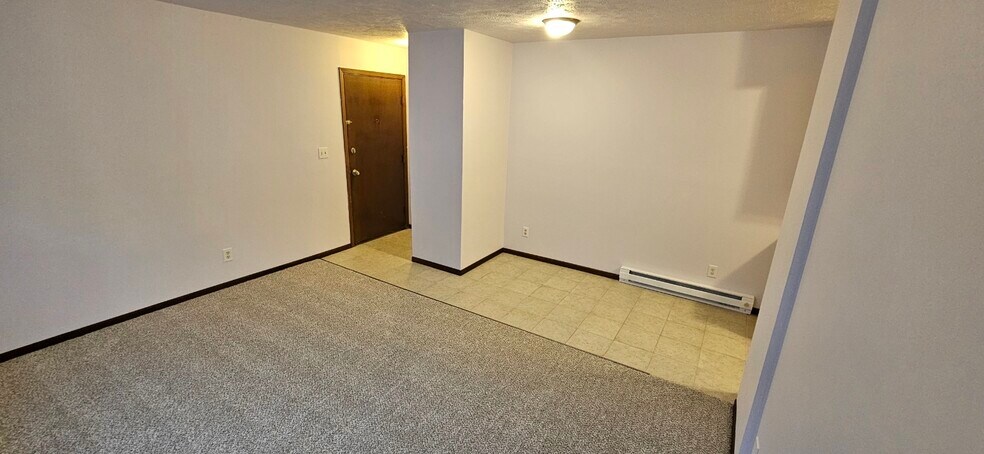 Primary Photo - 2857 City View Dr