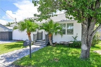 Building Photo - 401 Nursery Ave