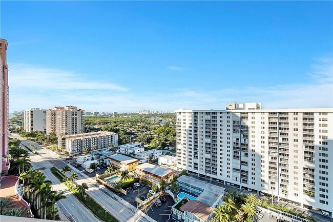 Building Photo - 2200 N Ocean Blvd