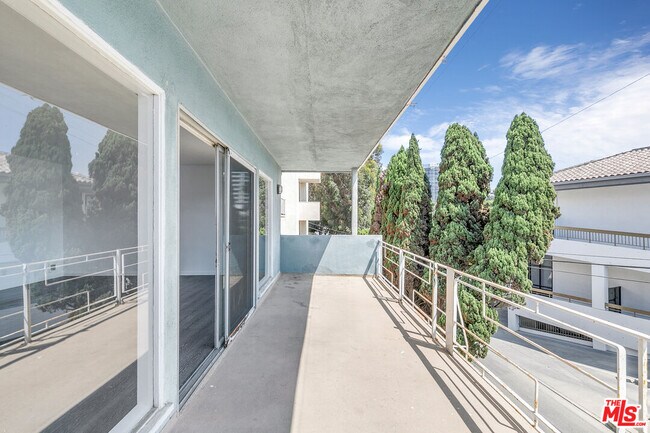 Building Photo - 17321 Castellammare Dr