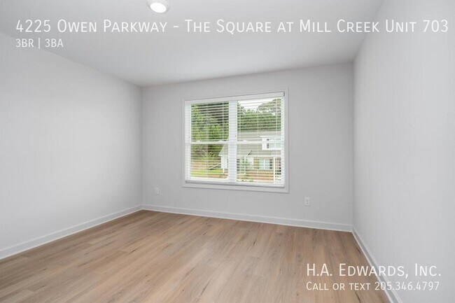 Building Photo - 4225 Owen Pkwy