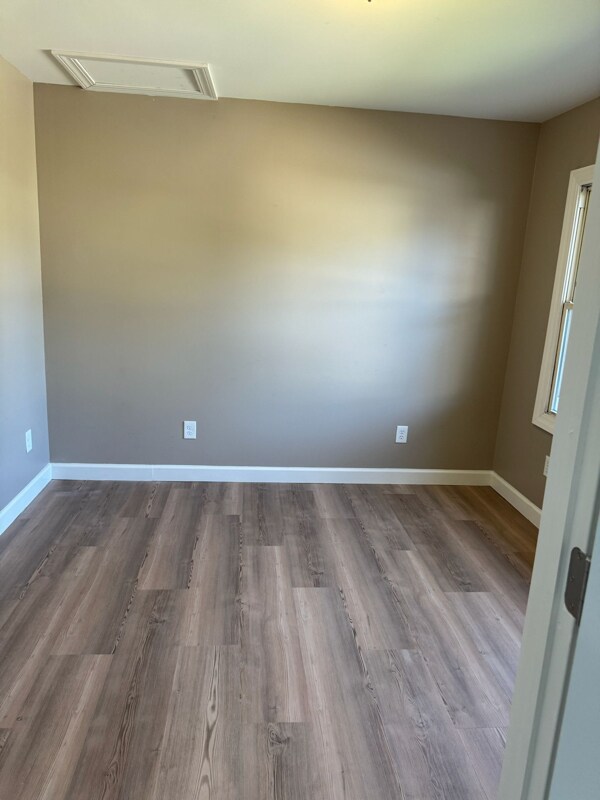 Building Photo - 1615 Lawton Ave