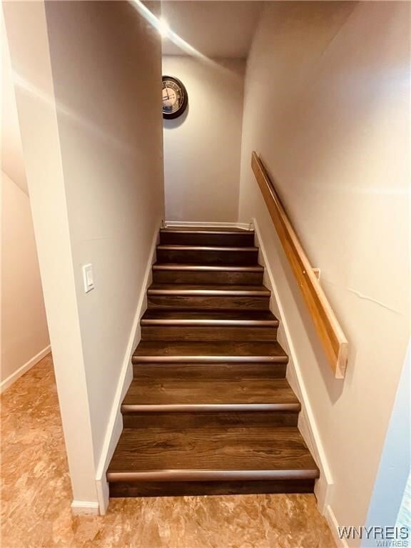 Building Photo - 357 Lakefront Blvd