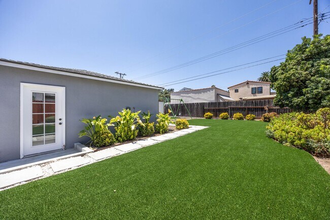 Building Photo - Charming Renovated Pasadena Home with Exceptional Outdoor Space