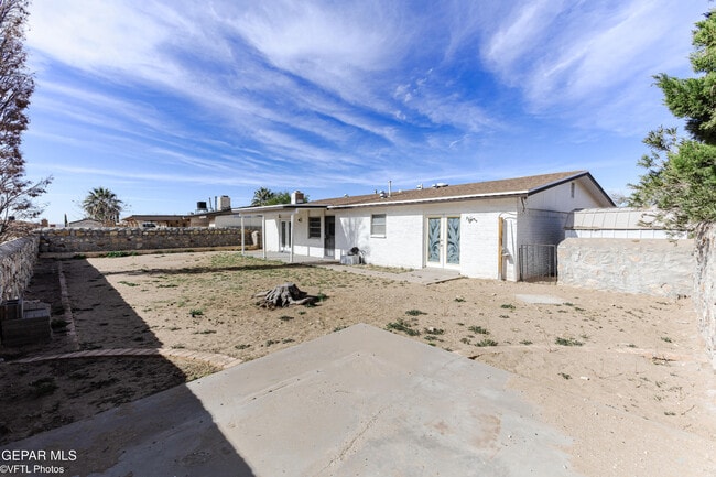 Building Photo - 7304 Gran Vida Dr