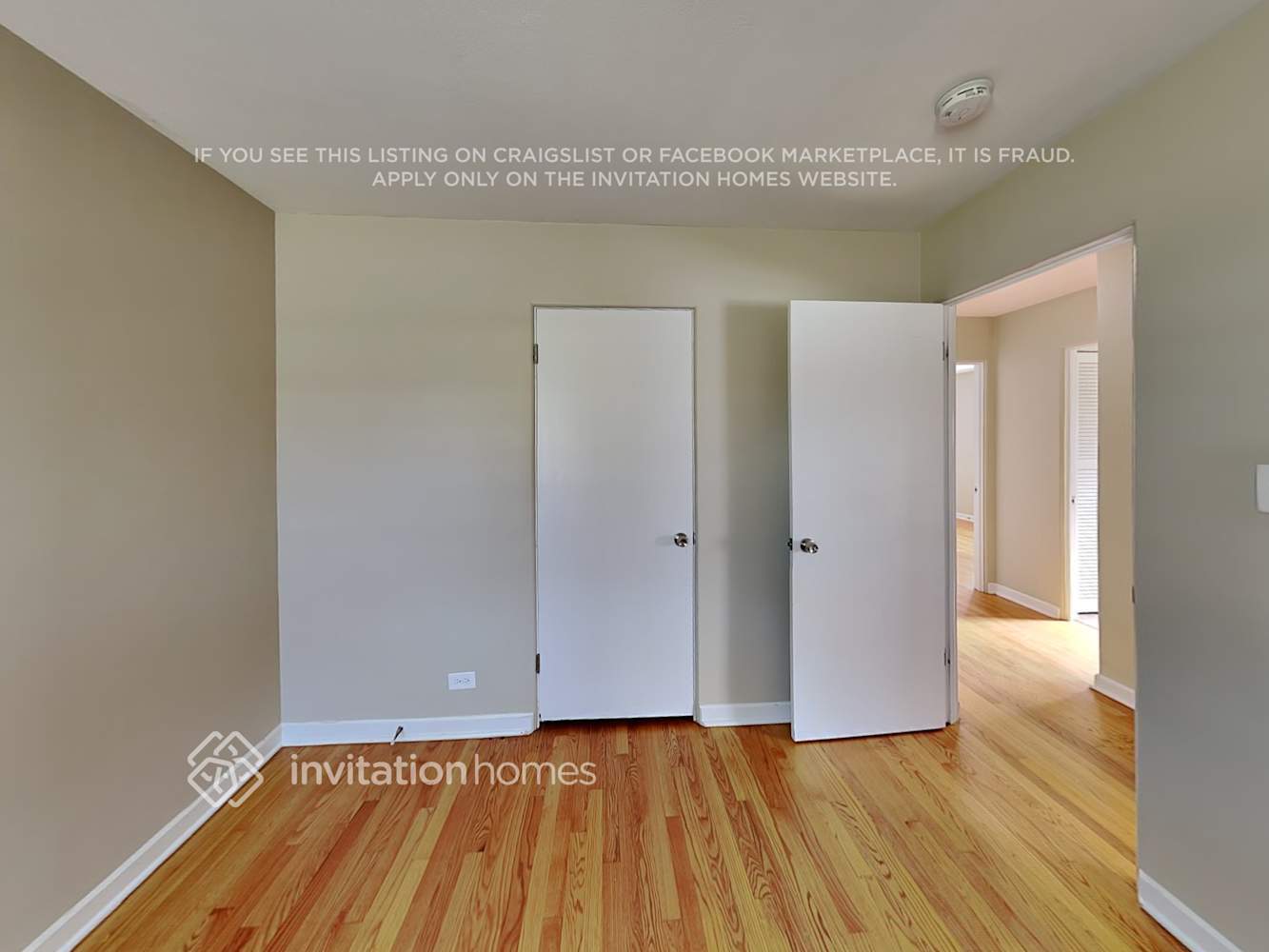 Building Photo - 5 E Adams St