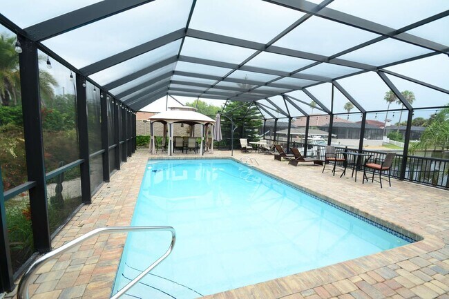 Building Photo - 58 Comanche Ct